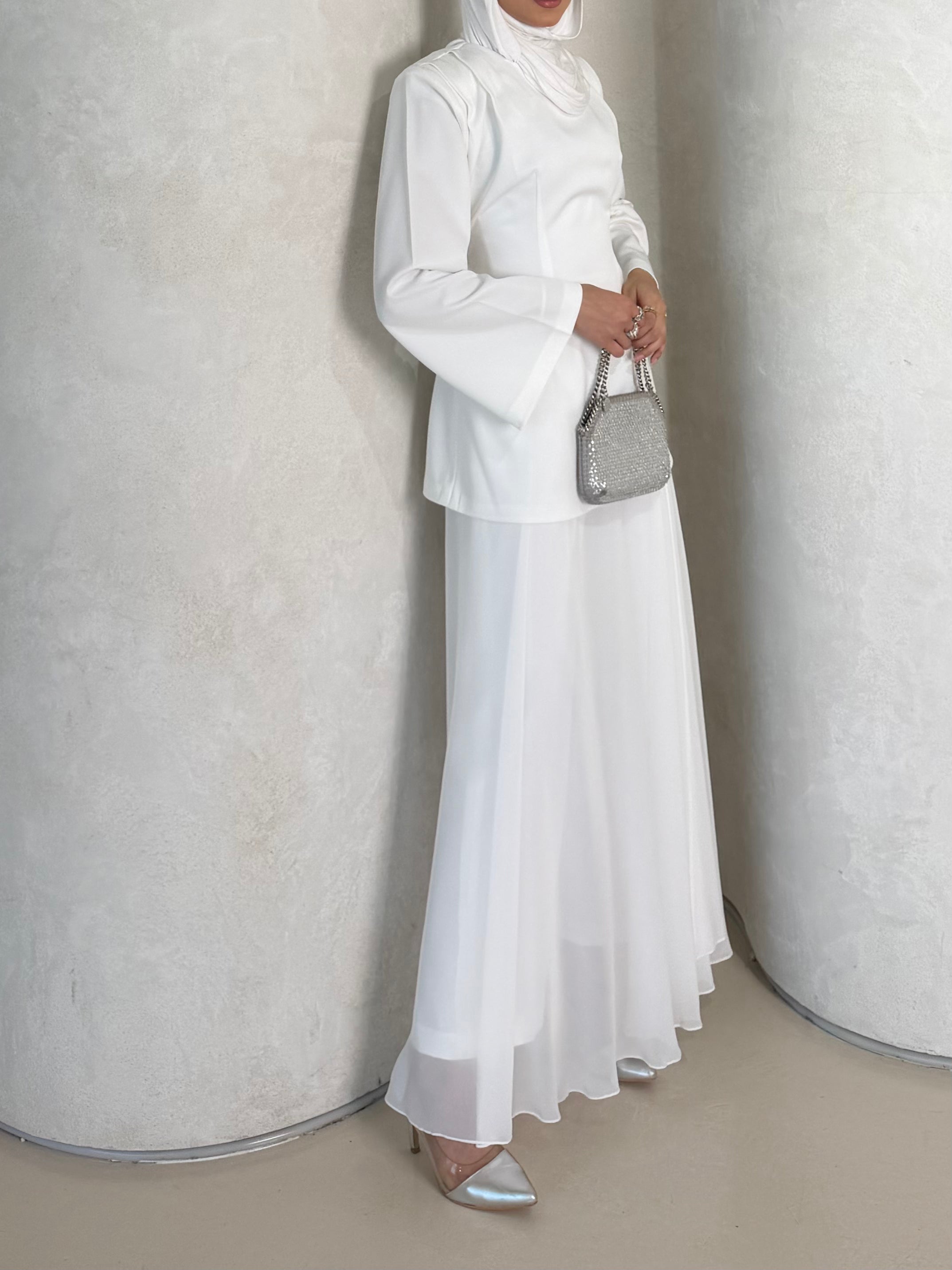 White Set