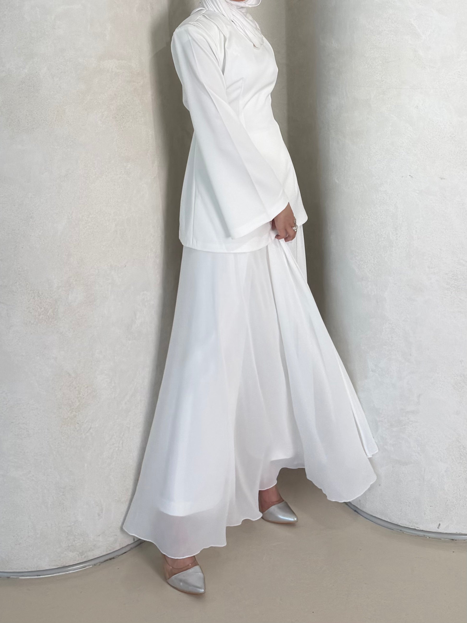 White Set